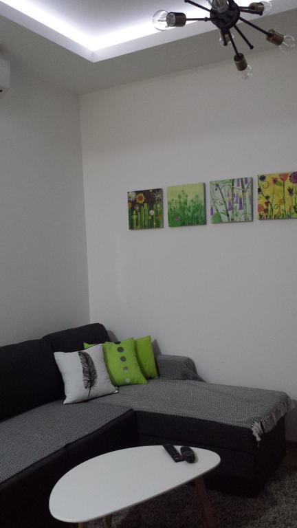 Apartment Fini Tivat Bagian luar foto