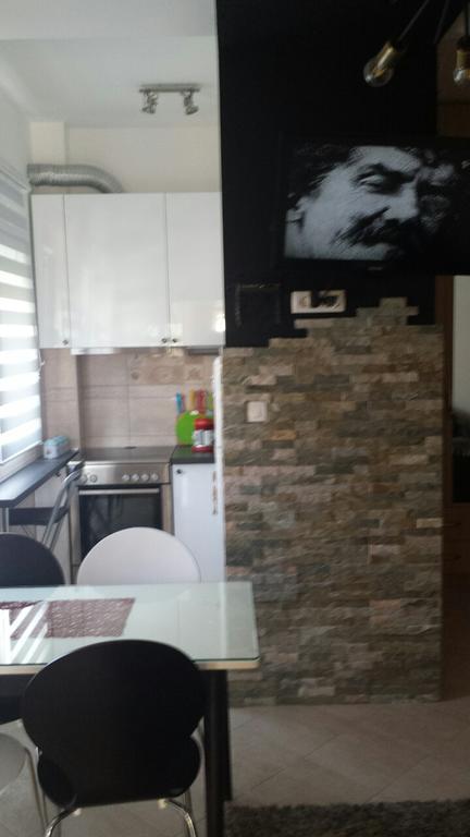 Apartment Fini Tivat Bagian luar foto